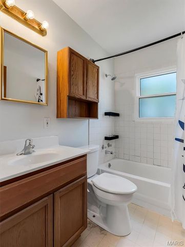 9108 Fayette Avenue, St Louis, MO 63123