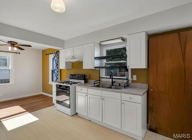 9108 Fayette Avenue, St Louis, MO 63123