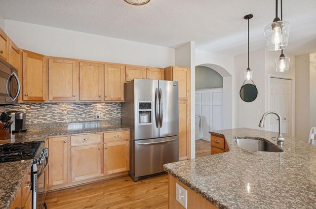 6152 146th Avenue NW, Anoka, MN 55303