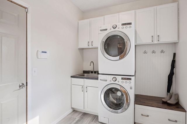 6152 146th Avenue NW, Anoka, MN 55303