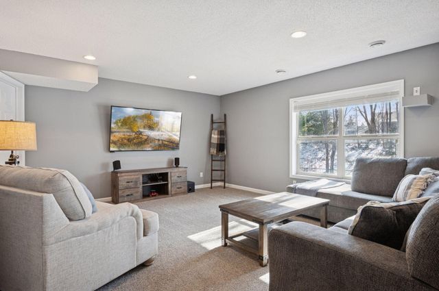 6152 146th Avenue NW, Anoka, MN 55303