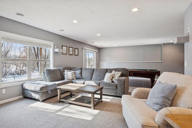 6152 146th Avenue NW, Anoka, MN 55303