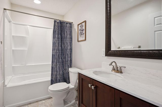 6152 146th Avenue NW, Anoka, MN 55303