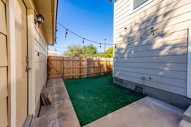 603 S MESQUITE ST, San Antonio, TX 78203