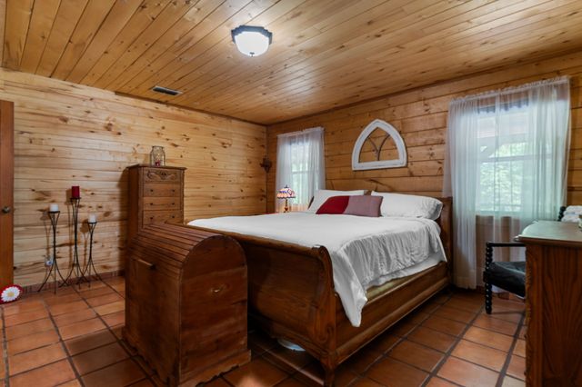 1081 County Road 3875, Mineola, TX 75773