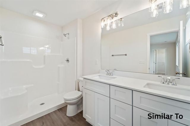 215 Varley Lane, Stuart, IA 50250