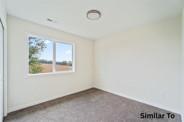 215 Varley Lane, Stuart, IA 50250