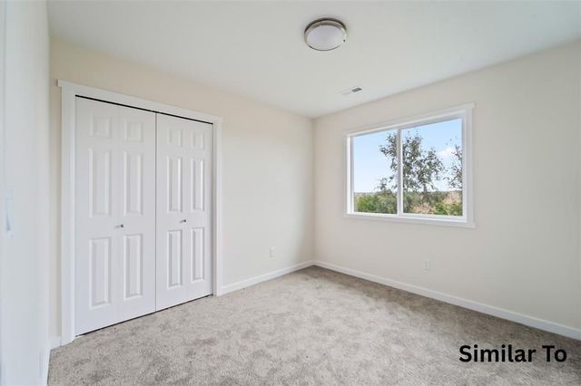 215 Varley Lane, Stuart, IA 50250
