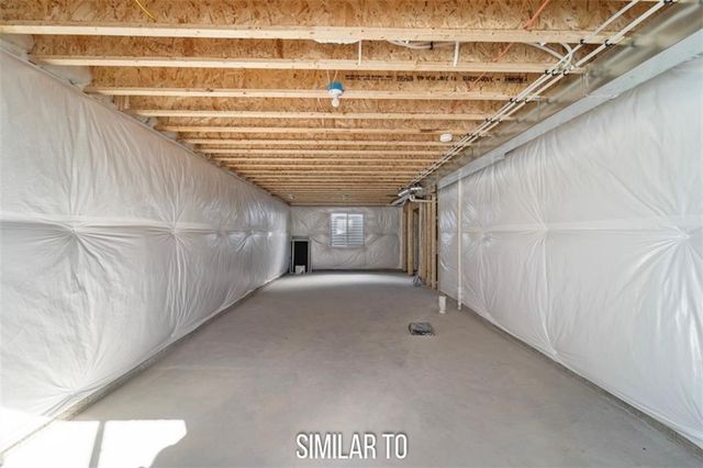 215 Varley Lane, Stuart, IA 50250