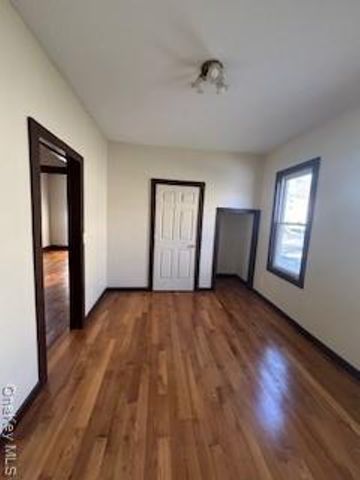 3 Dean Place, Poughkeepsie, NY 12601