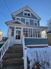 3 Dean Place, Poughkeepsie, NY 12601