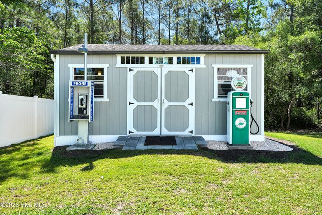 899 Billys Dream Circle SW, Supply, NC 28462