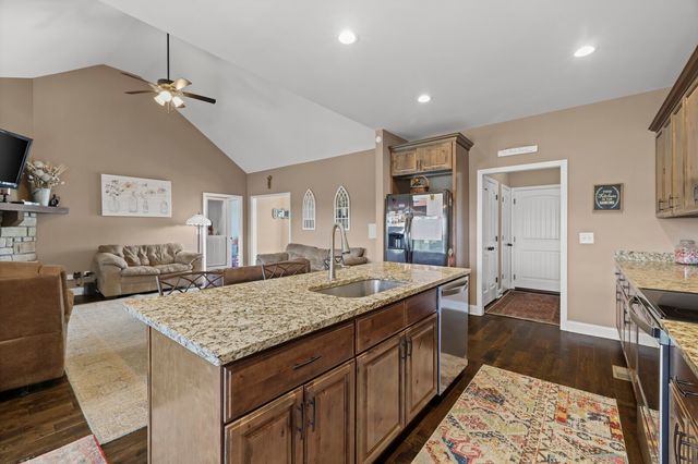 645 Jackson Rd, Portland, TN 37148