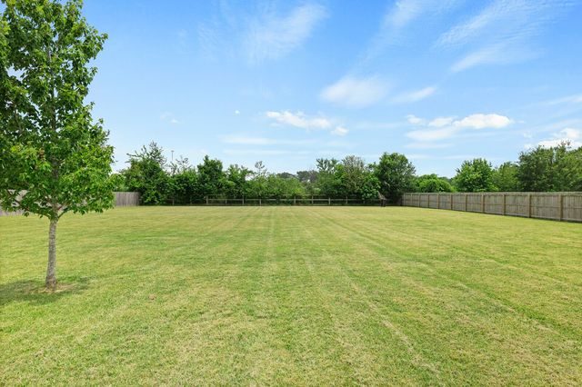 645 Jackson Rd, Portland, TN 37148