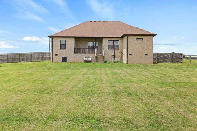 645 Jackson Rd, Portland, TN 37148
