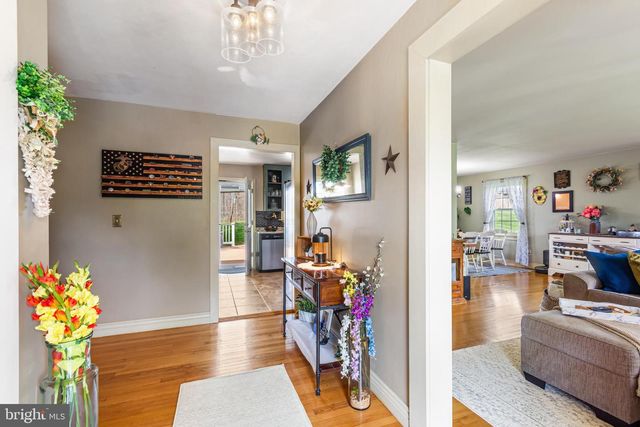 716 WOODSIDE DR, Westminster, MD 21157