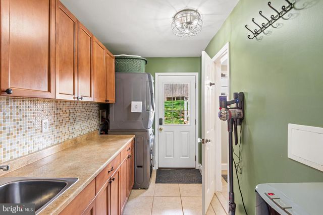 716 WOODSIDE DR, Westminster, MD 21157