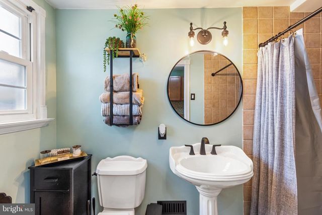 716 WOODSIDE DR, Westminster, MD 21157