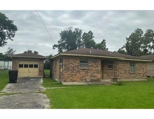 4625 Los Angeles Street, Houston, TX 77026