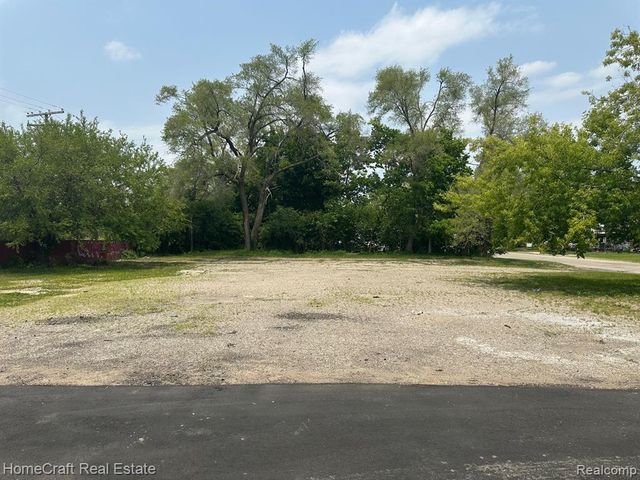 490 Greenlawn Street, Ypsilanti, MI 48198