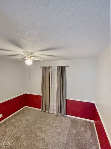 1904 W Sun Valley Parkway, Muncie, IN 47303