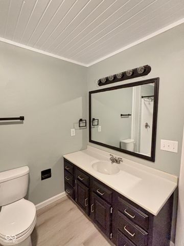 1904 W Sun Valley Parkway, Muncie, IN 47303