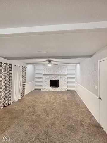 1904 W Sun Valley Parkway, Muncie, IN 47303