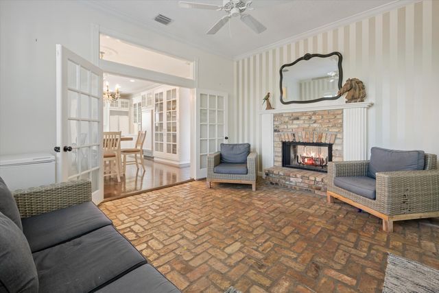 401 Center Street, Jupiter, FL 33458