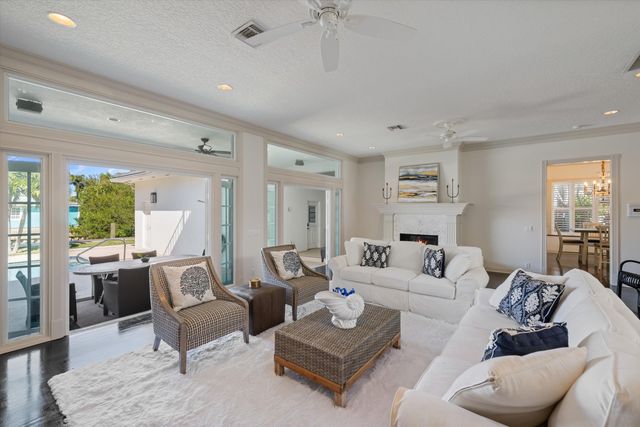 401 Center Street, Jupiter, FL 33458