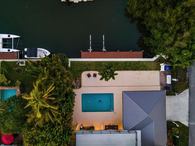 401 Center Street, Jupiter, FL 33458