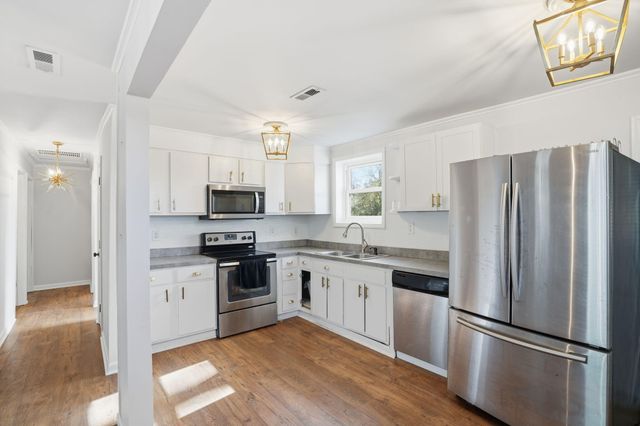 1733 Etheridge Road, Wadmalaw Island, SC 29487