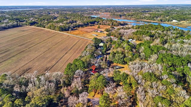 1733 Etheridge Road, Wadmalaw Island, SC 29487