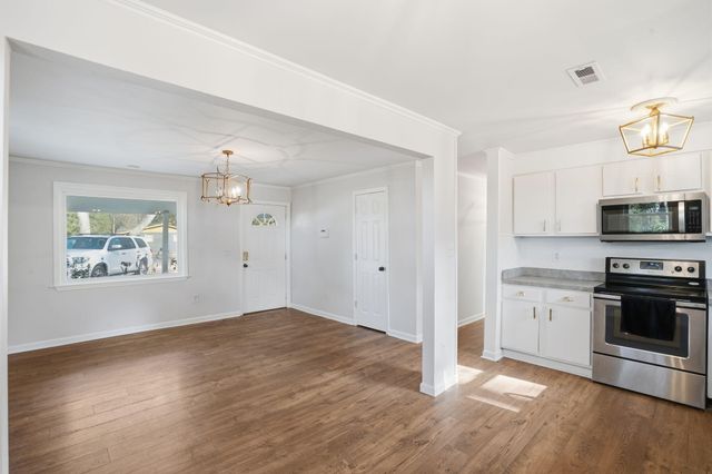 1733 Etheridge Road, Wadmalaw Island, SC 29487