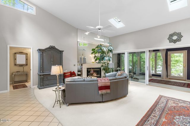 209 Lakeview Drive, Sanford, NC 27332