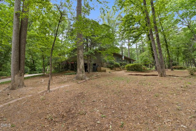 209 Lakeview Drive, Sanford, NC 27332