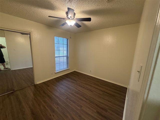5604 Fireside Drive, Arlington, TX 76016
