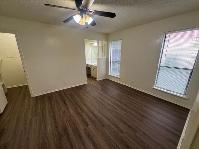 5604 Fireside Drive, Arlington, TX 76016