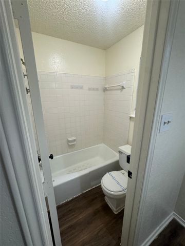 5604 Fireside Drive, Arlington, TX 76016