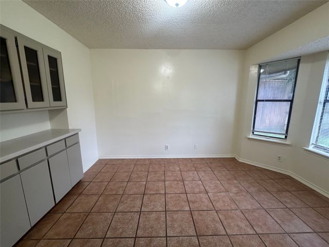 5604 Fireside Drive, Arlington, TX 76016