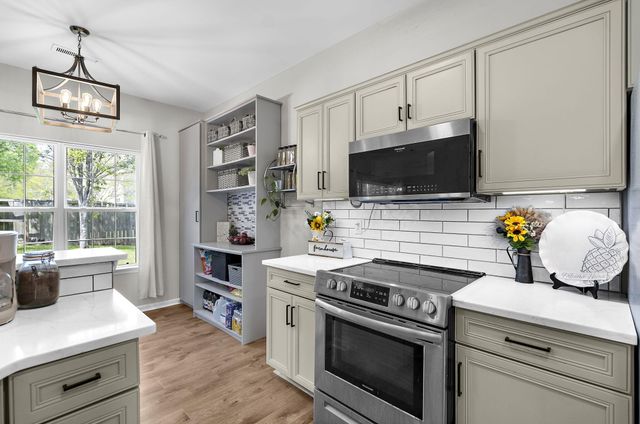 602 Curing Court, Moncks Corner, SC 29461