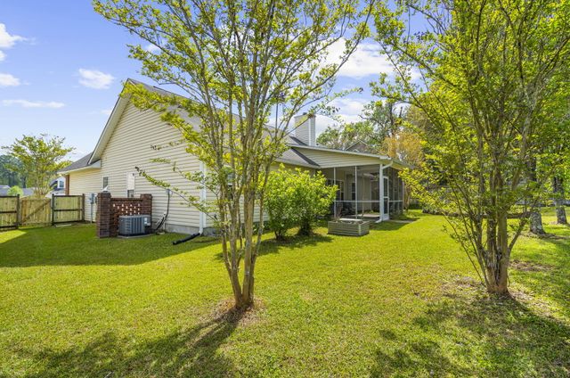 602 Curing Court, Moncks Corner, SC 29461