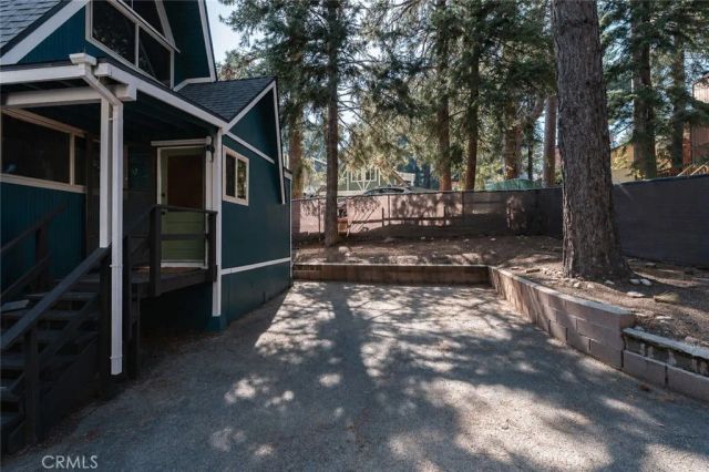 31496 Circle View, Running Springs, CA 92382