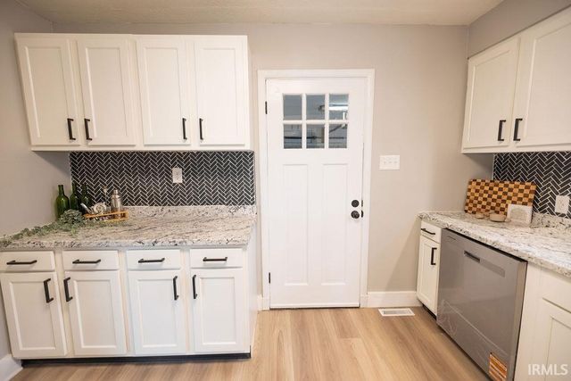 1308 N Woodridge Avenue, Muncie, IN 47304