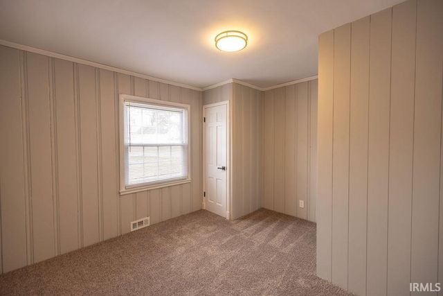 1308 N Woodridge Avenue, Muncie, IN 47304