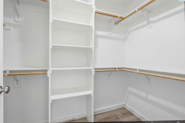 2150 S Elm Place, Kennewick, WA 99337