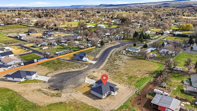 2150 S Elm Place, Kennewick, WA 99337