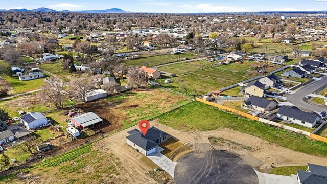 2150 S Elm Place, Kennewick, WA 99337