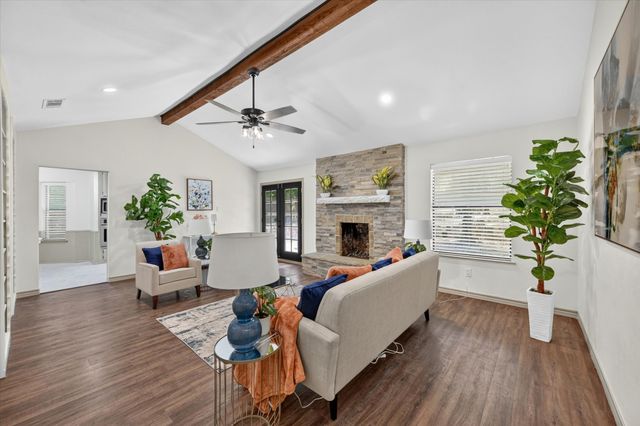 4411 Willow Bend Drive, Arlington, TX 76017