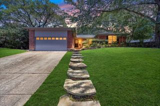 4411 Willow Bend Drive, Arlington, TX 76017
