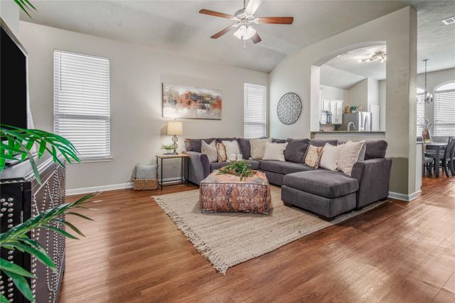 1058 Venice DR, Bryan, TX 77808